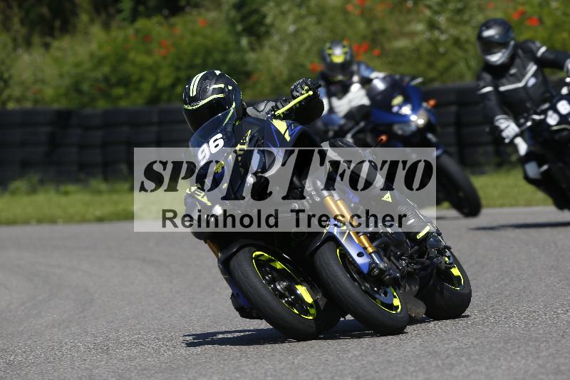 /Archiv-2024/29 12.06.2024 MOTO.CH Track Day ADR/Gruppe blau/96